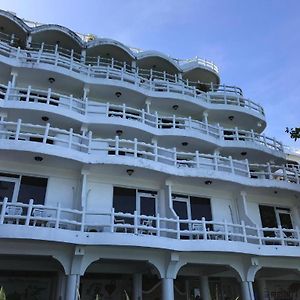 Red Sun Resort